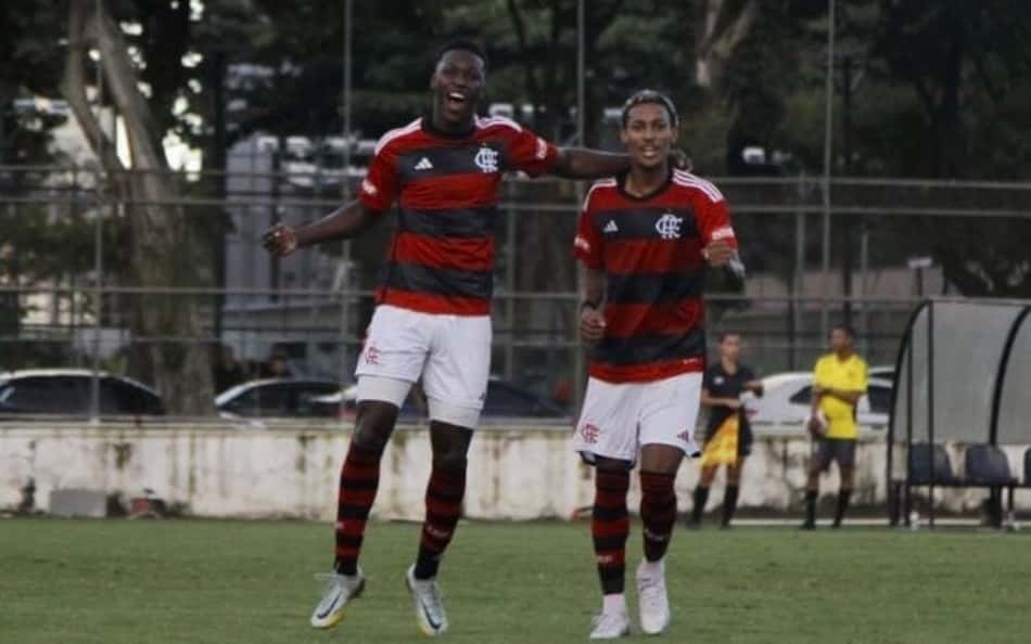 Flamengo vence o Nova Iguaçu e se classifica para quartas de final da Taça Guanabara Sub-20