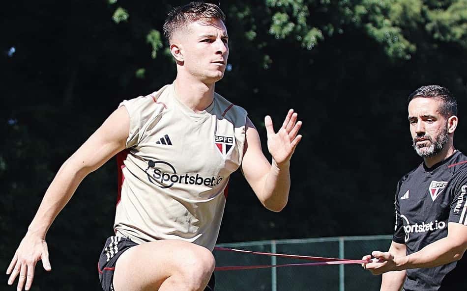'Sem imaginar que faria tantos gols', Galoppo diz que São Paulo precisa 'estar junto pelo mesmo objetivo'