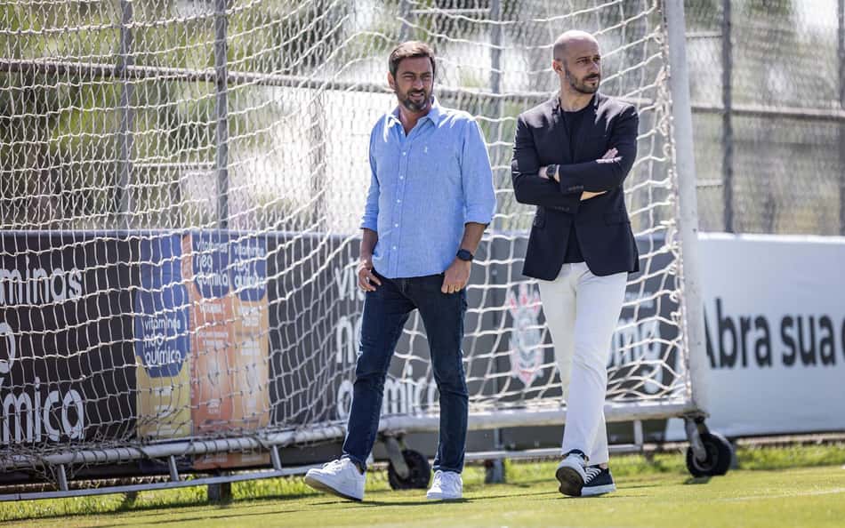 Falta de dinheiro atrapalha planejamento do Corinthians para janela de transferências