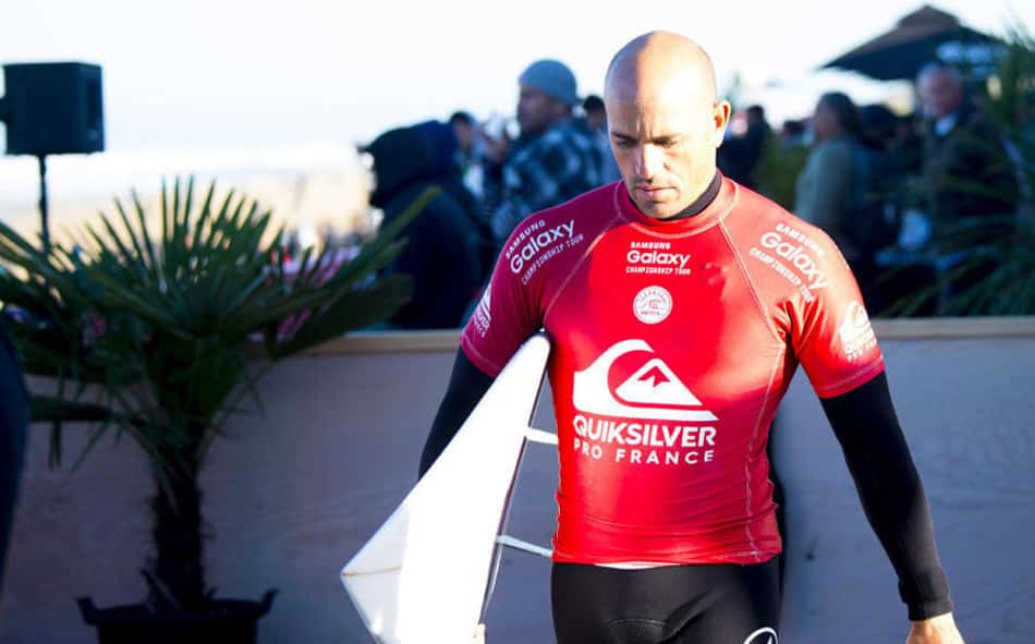 Kelly Slater se manifesta referente a polêmica de notas envolvendo Gabriel Medina: 'Resultado foi justo'