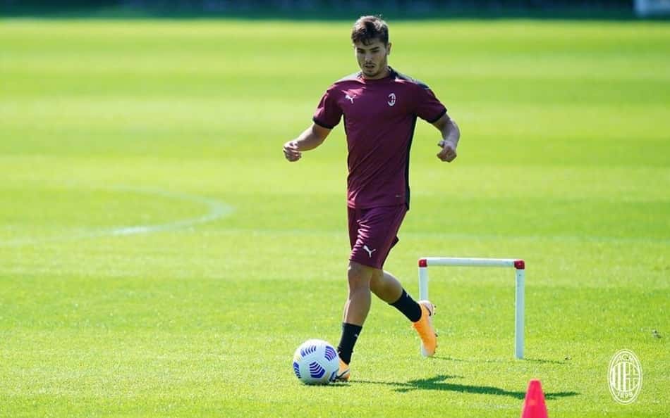Real Madrid anuncia renovação com Brahim Díaz até 2027