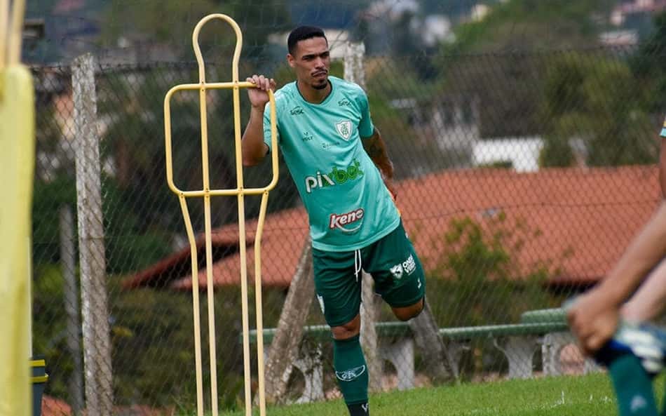 Recuperado de lesão, Éder usa a pausa da Data FIFA para se preparar e voltar ao time do América-MG