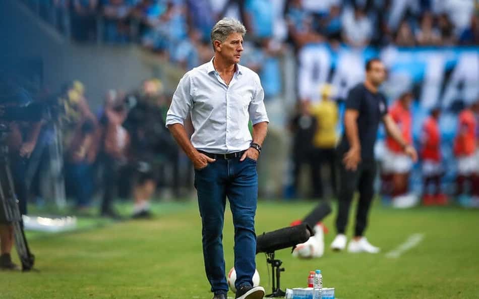 Renato Gaúcho prolonga sua folga no Grêmio; elenco se reapresenta