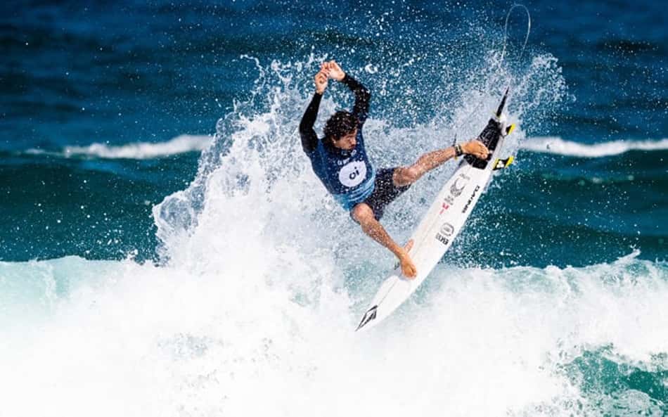 Yago Dora fecha patrocínio para as próximas etapas do Circuito Mundial de Surfe