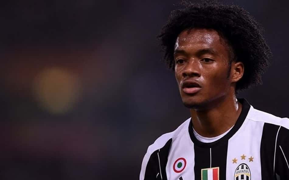 Cuadrado deixa a Juventus após oito anos e clube se despede: 'Obrigado por tudo'