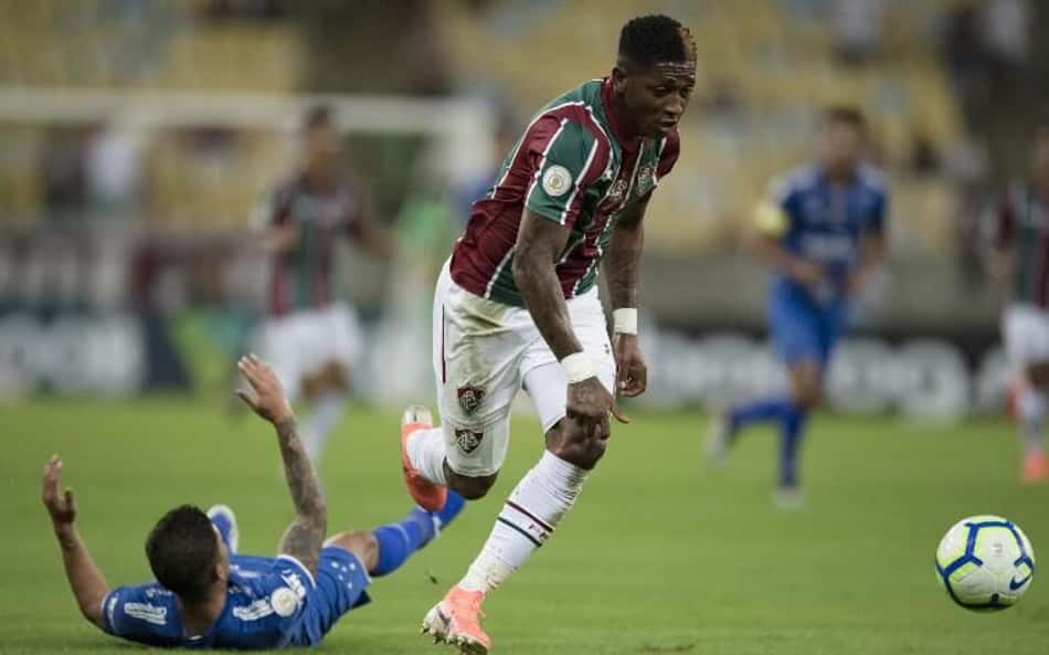 Fluminense se aproxima de contratar atacante colombiano