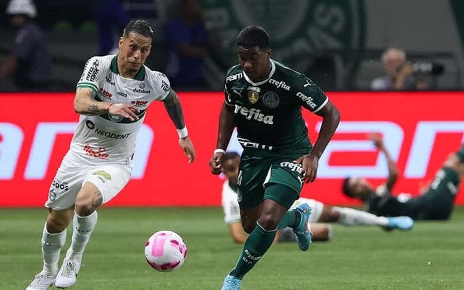Fora do último jogo, Endrick pode reencontrar adversário de sua estreia pelo Palmeiras