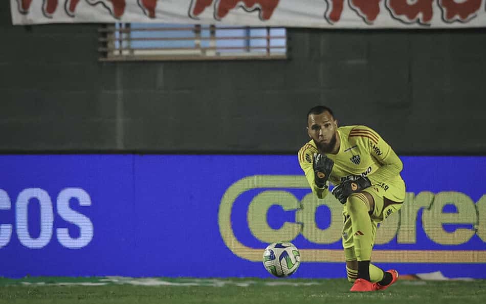 'Vamos juntar os cacos', diz Everson após eliminação do Atlético-MG na Copa do Brasil