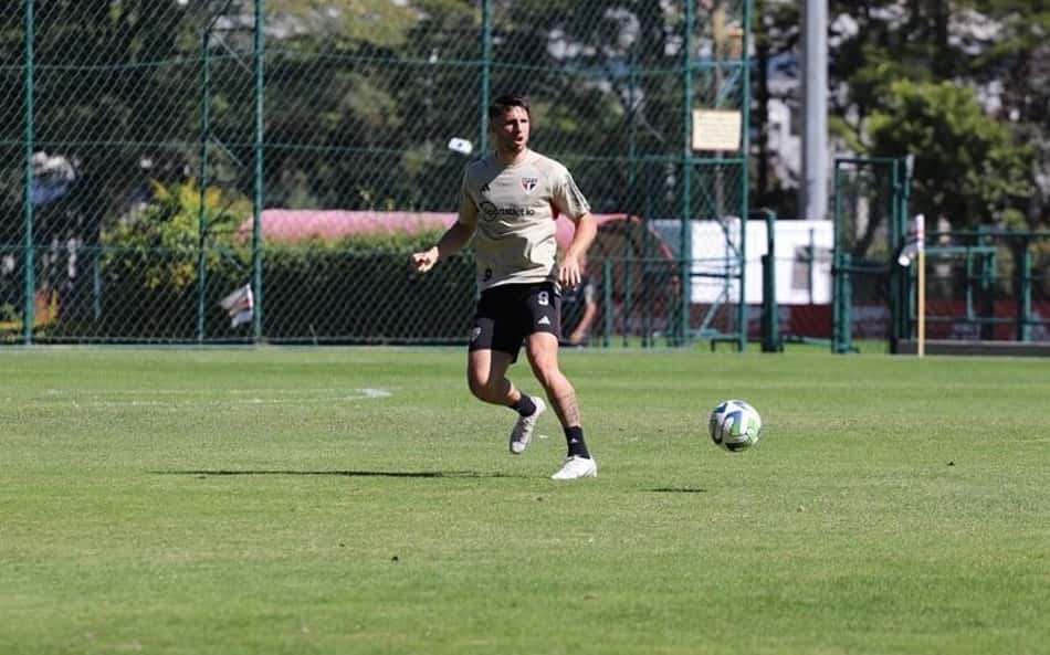 Escalação do São Paulo: Dorival encerra preparação para clássico contra o Palmeiras com dúvidas