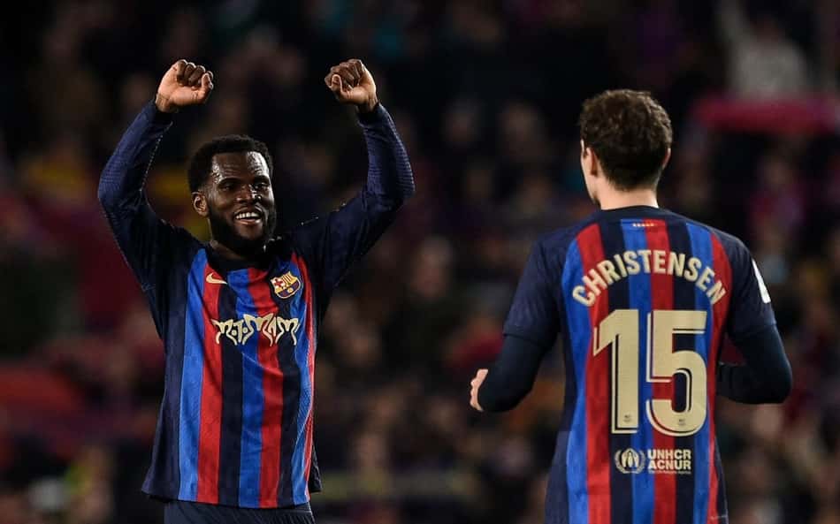 kessie-barcelona-1-1920×1080-1-aspect-ratio-512-320