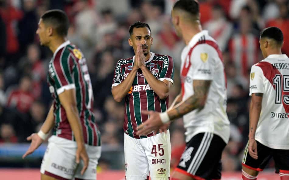 Lima mostra confiança em volta por cima do Fluminense: 'A gente vai evoluir'