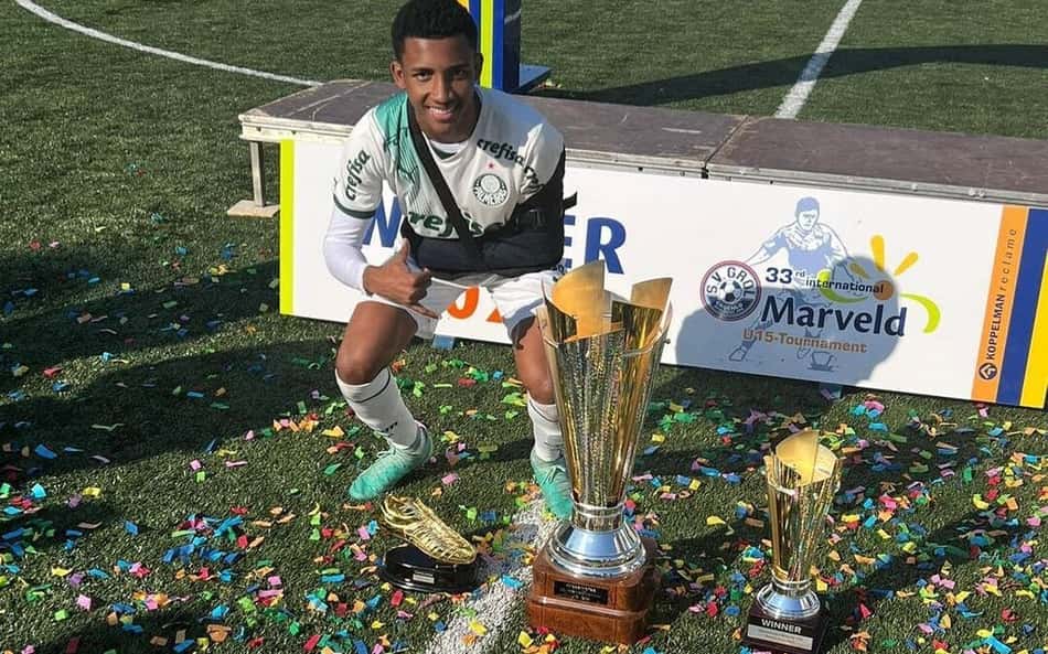 Após título e artilharia na Holanda, joia da base do Palmeiras se prepara para torneio de Kevin de Bruyne, na Bélgica