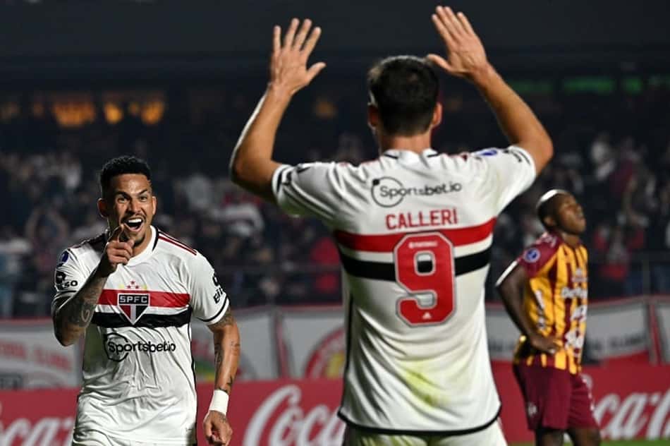São Paulo x Tolima - Calleri e Luciano