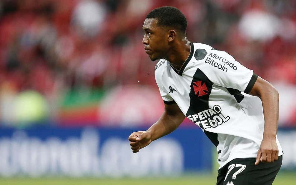 Cria da Barreira e Vasco no DNA: Rayan é a promessa de esperança para espantar a crise
