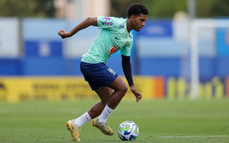 rodrygo_treino_selecao_brasileira_13_junho_2023-aspect-ratio-512-320