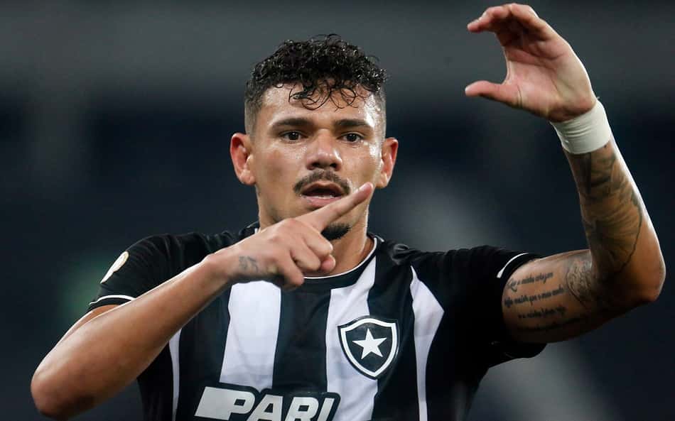 Tiquinho fica a um gol de igualar recorde pessoal