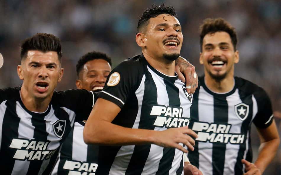 O que mudou e o que evoluiu no Botafogo desde a última data Fifa? L! lista principais pontos