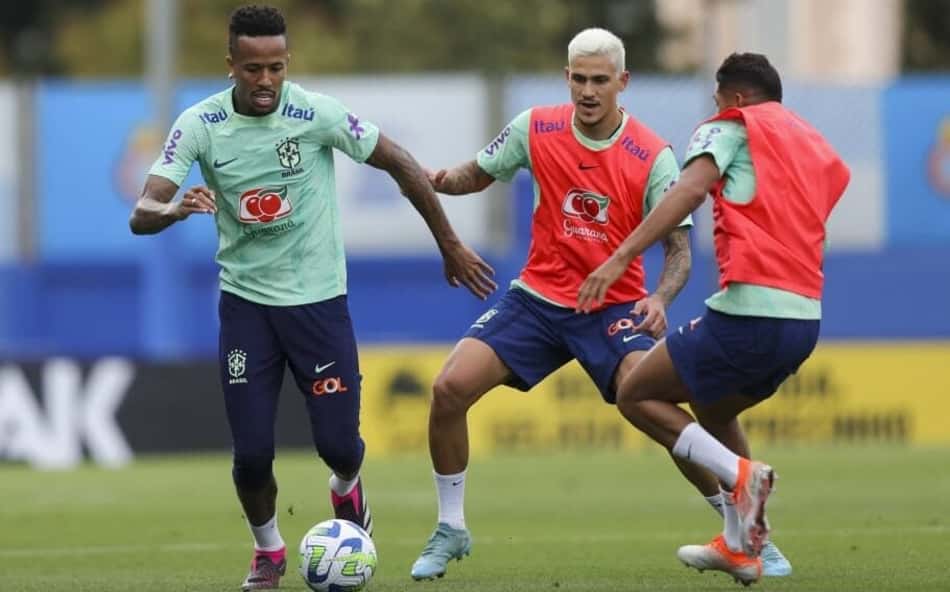 Seleção Brasileira recebe reforços em Barcelona e segue preparação para enfrentar Guiné; veja provável time