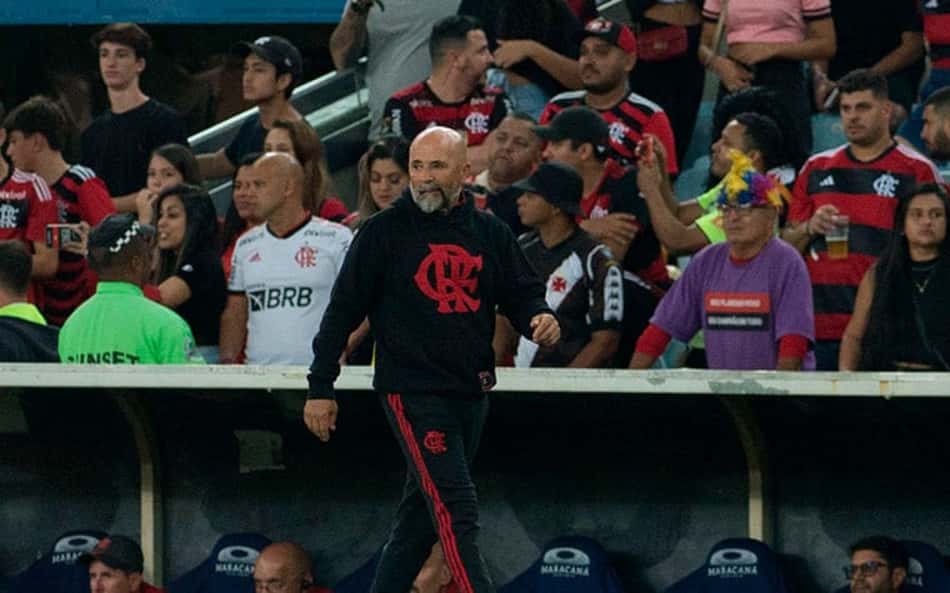 Sampaoli comemora contundência do Flamengo sobre o Vasco, mas aponta: 'Tem que evoluir na precisão'