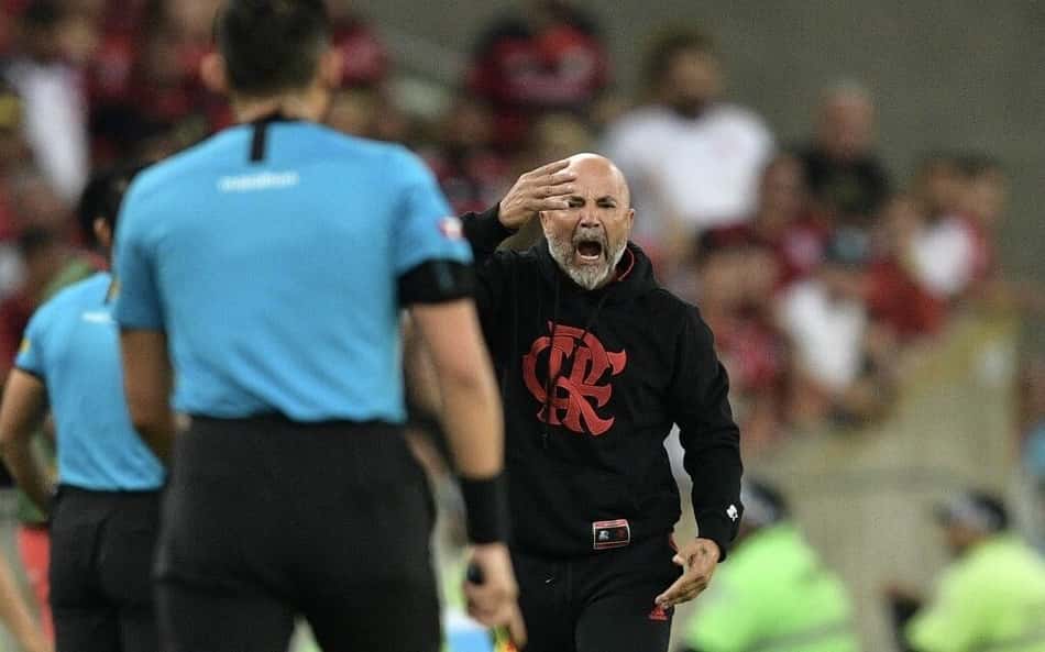 Jornalista critica Sampaoli e vê desperdício de talento no Flamengo: 'Não adianta timaço se falta treinador'