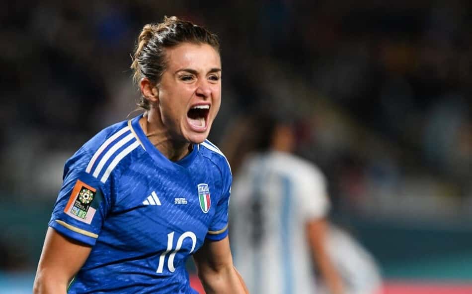 !Na base da vontade! Itália marca no fim e supera Argentina pela Copa do Mundo feminina