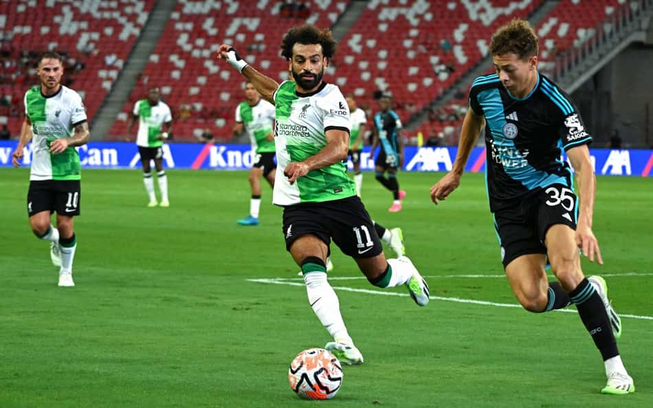 Com Salah 'garçom', Liverpool goleia Leicester em amistoso