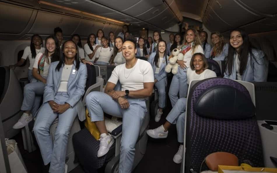 Seleção Brasileira Feminina encara maratona em viagem rumo à Copa do Mundo