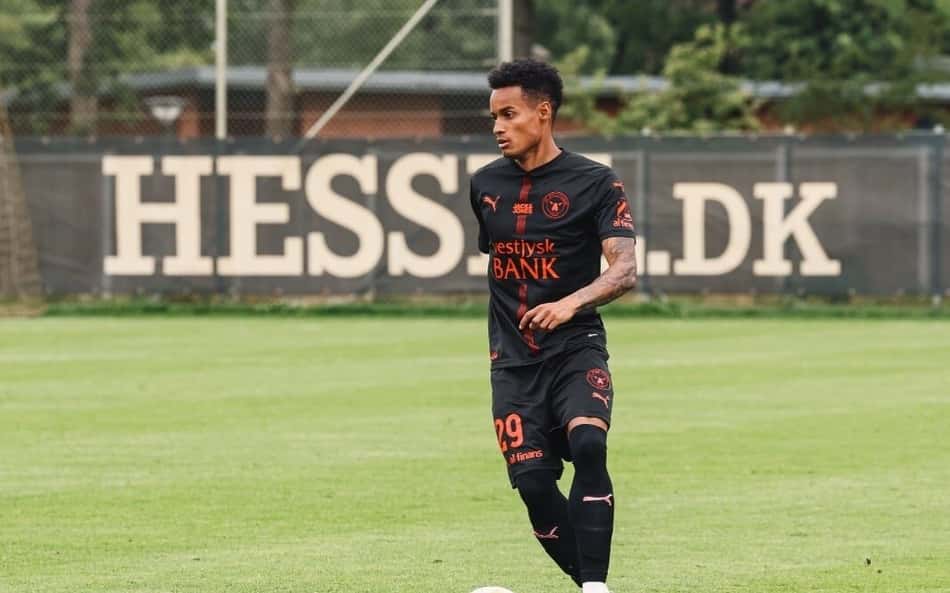 Prestes a completar 250 jogos na carreira, Paulinho projeta mais uma temporada pelo Midtjylland, da Dinamarca