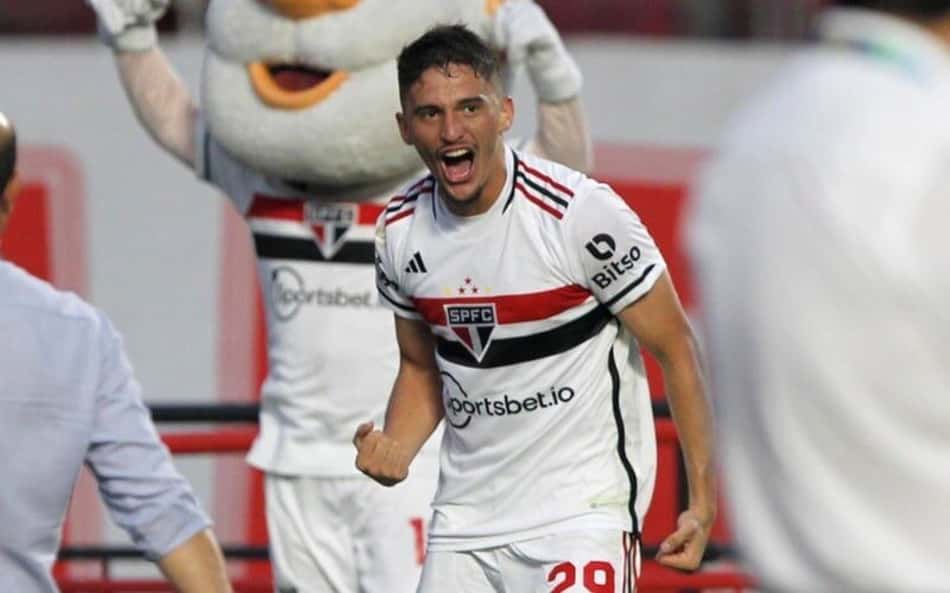 Valorizado pela diretoria, Pablo Maia encontra Palmeiras em momento especial pelo São Paulo