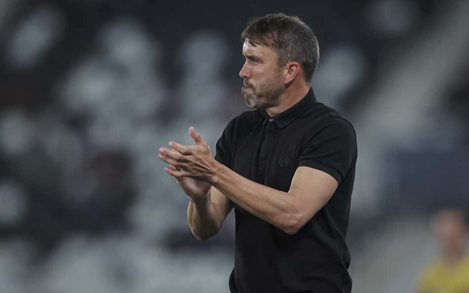 Coudet alfineta diretor de futebol do Atlético-MG: 'Tive o azar de cruzar com a mesma pessoa'