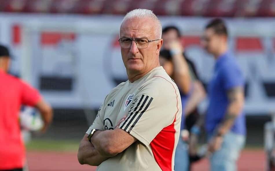 Pedido de Dorival e estratégia no mercado ditam janela do São Paulo