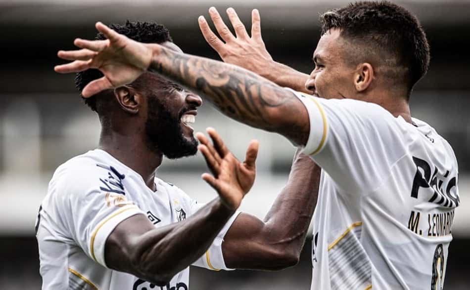 Santos x Goiás - Mendoza e Marcos Leonardo