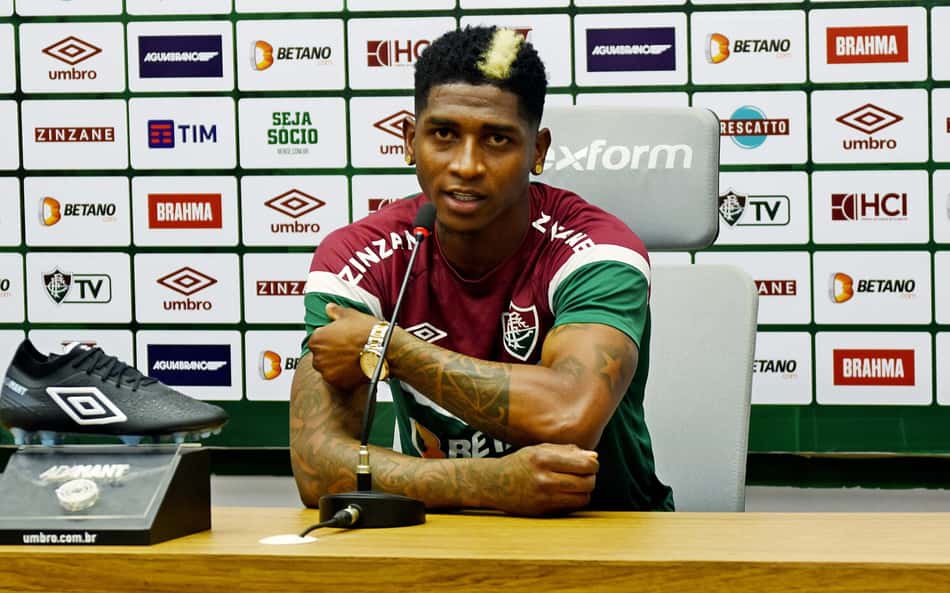 Yony González projeta parceria com Cano e elogia Fluminense: 'É como a minha casa'