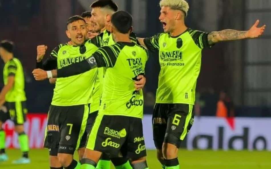 Campeonato Argentino: 25ª rodada fecha com vitórias do Barracas e Instituto