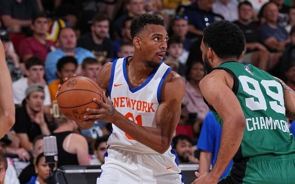 Em uma noite especialmente boa, Charlie Brown Jr brilha e Knicks vence Celtics