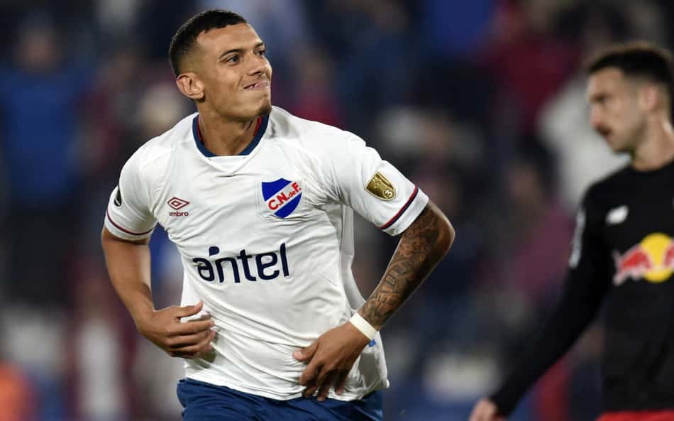 Quem é Franco Fagúndez? Conheça meia uruguaio na mira do Vasco