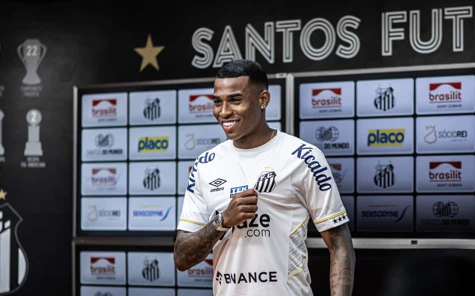 Jean Lucas revela que priorizou o Santos ao invés do Flamengo: 'Conversei com Sampaoli, pedi para dar uma segurada'