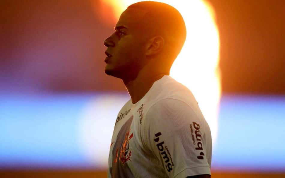 Murillo-Corinthians-Atletico_Easy-Resize.com_-aspect-ratio-512-320