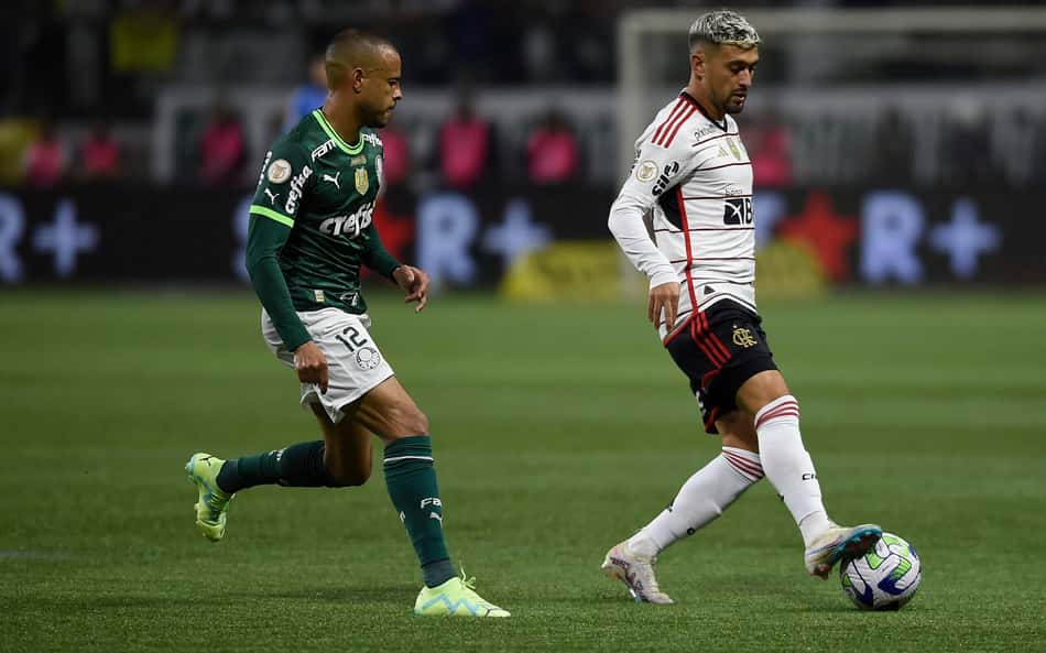 Palmeiras-x-Flamengo-Campeonato-Brasileiro-Allianz-Parque-08-07-2023-MarceloCortes_NWS5828-scaled-aspect-ratio-512-320