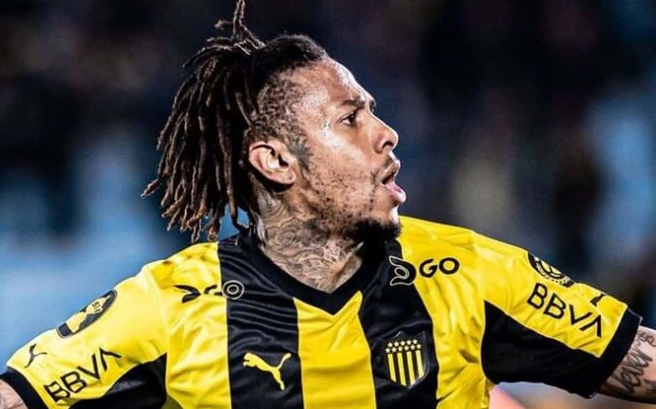 Vasco de olho! Veja a média de gols de Abel Hernández no Peñarol