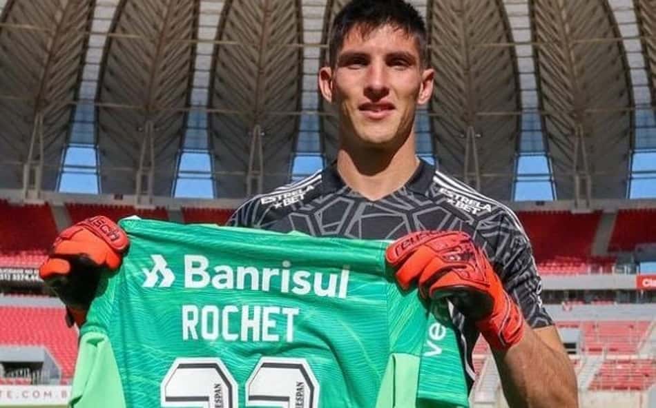 Rochet é apresentado ao Internacional e reconhece proposta do Grêmio