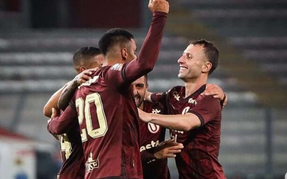 Peruano: Antes do Corinthians, Universitario goleia; Melgar também ganha