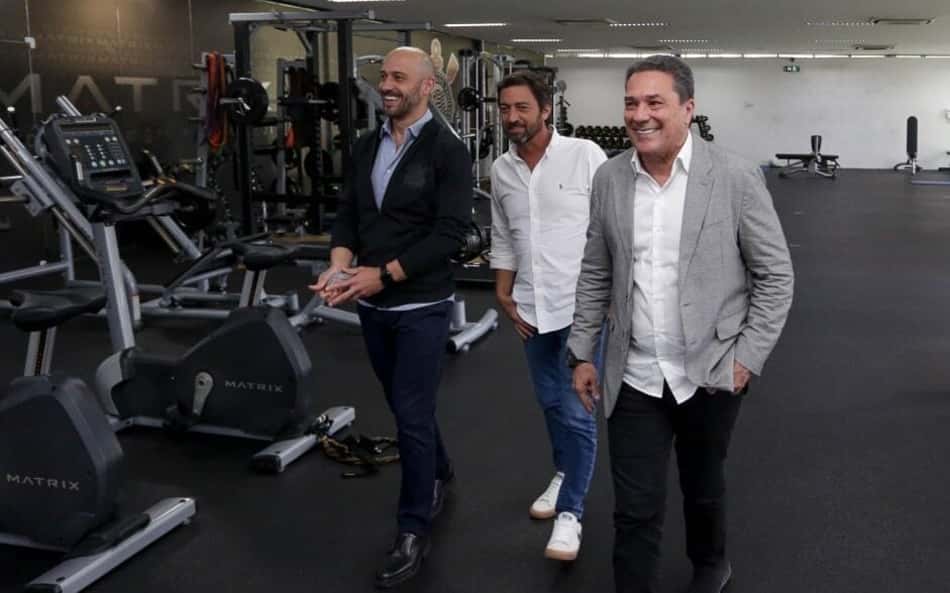 Quem chega? Quem sai? Veja como fica o Corinthians no início da janela de transferências