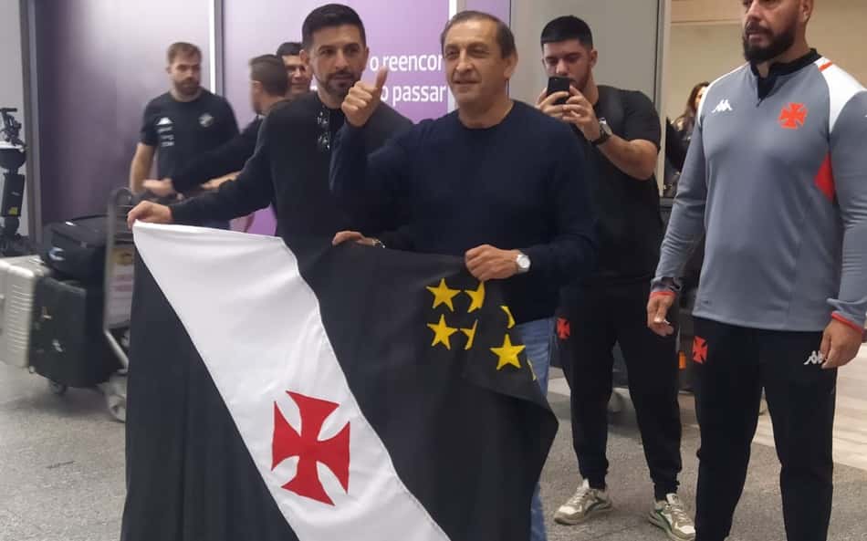 Vasco é comandado pela primeira vez pelo técnico Ramón Díaz