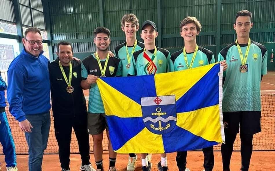 Itajaí é campeão dos Joguinhos Abertos de Santa Catarina no tênis