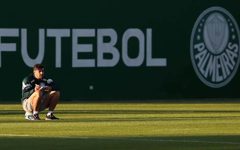 abel_ferreira_treino_palmeiras_junho_2023-aspect-ratio-512-320