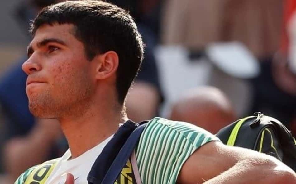 Alcaraz perde pontos e vê aproximação de Djokovic