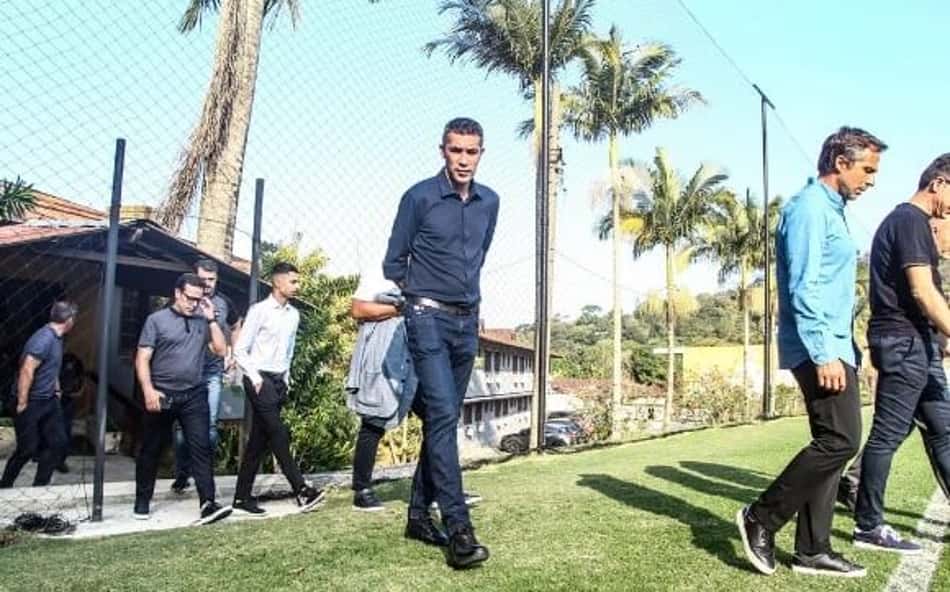 Bruno Lage tem seu primeiro contato com o elenco e inicia seu trabalho à frente do Botafogo; saiba os detalhes