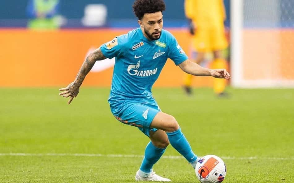 Meia? Ponta? Como joga Claudinho, alvo do Flamengo