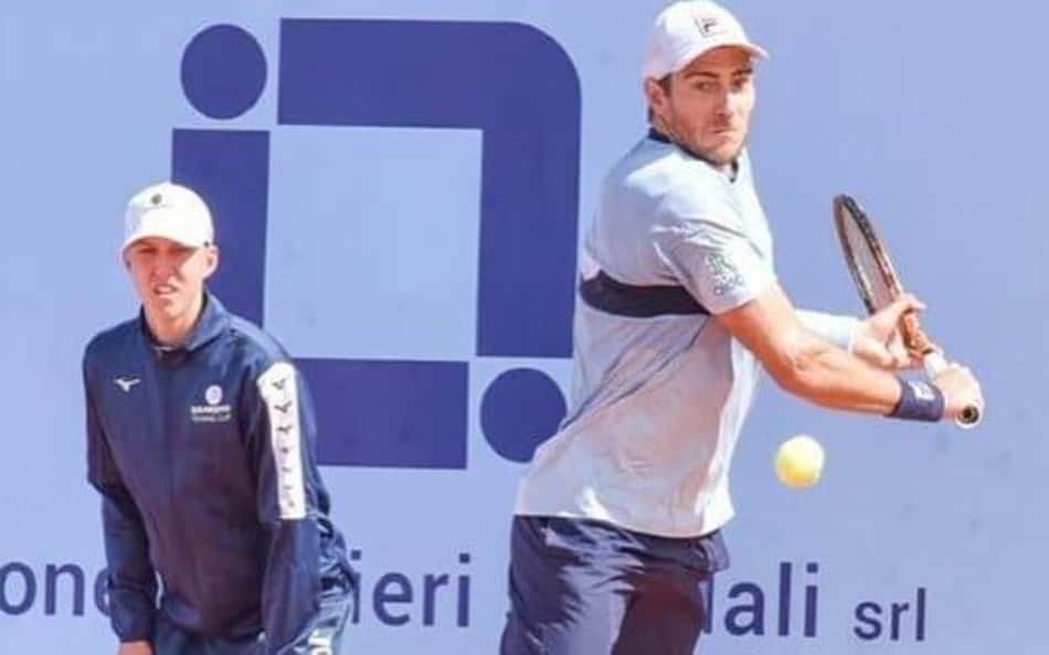Demoliner perde final para dupla de Wawrinka em Gstaad